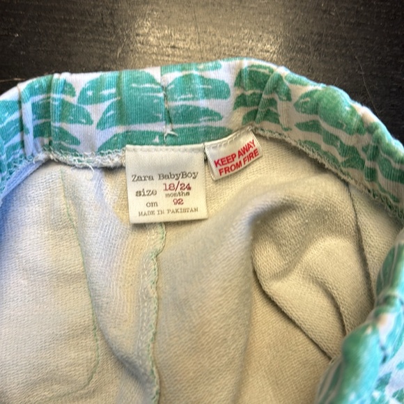 Zara 18-24M Shorts - Picture 3 of 3